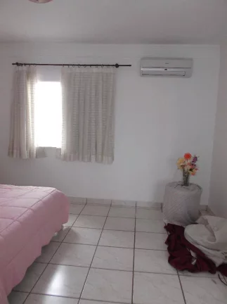 Imagem LINDO SOBRADO LADO PRAIA