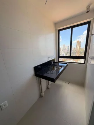 Imagem Apartamentos com varanda / sacada e área de lazer completa no Miramar - AP0114