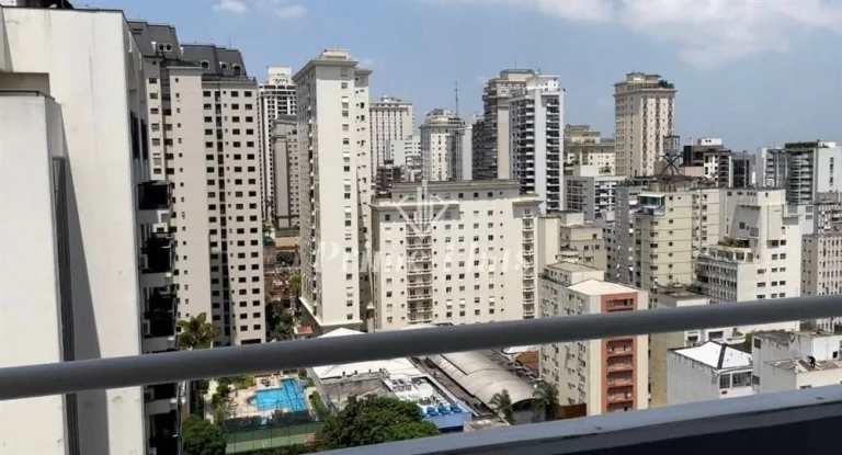 Imagem Flat disponível para venda no Crillon Plaza, com 40m², 1 dormitório e 1 vaga de garagem