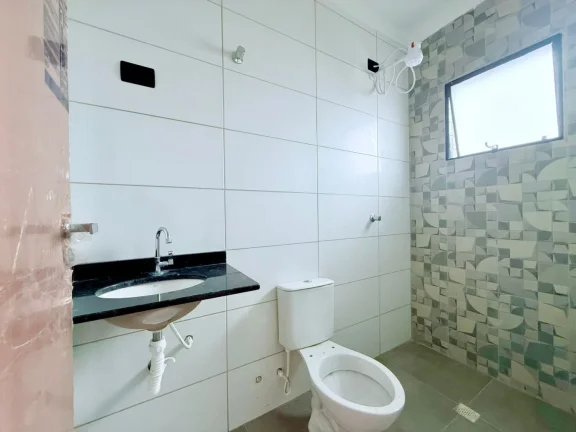 Imagem Casa para Venda em Itanhaém, Laranjeiras, 2 dormitórios, 2 suítes, 1 banheiro, 1 vaga
