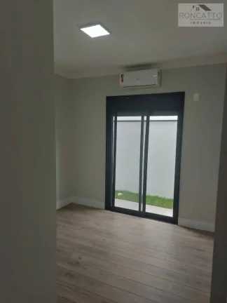 Imagem Casa de condomínio com 3 quartos, 308,00m2, à venda