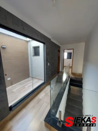 Imagem Imperdível! Casa à venda em São Paulo-SP, Vila São Geraldo: 3 quartos, 1 suíte, 2 salas, 3 banheiros, 2 vagas de garagem, 130m².