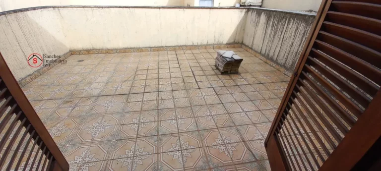 Imagem SOBRADO GRANDE COM EDÍCULA, A VENDA OU LOCAÇÃO. 5 DORMITÓRIOS E 7 VAGAS DE GARAGEM. ÓTIMA LOCALIZAÇÃO, PRÓXIMO AO LARGO DA VILA ZELINA.