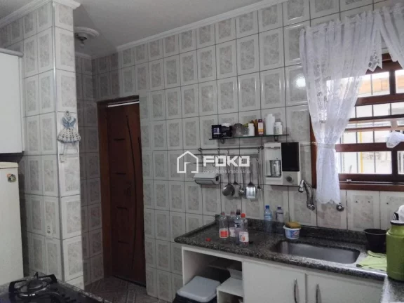 Imagem Sobrado com 4 dormitórios, 250 m² - venda por R$ 800.000,00 ou aluguel por R$ 5.130,00/mês - Parque Continental III - Guarulhos/SP