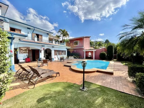 Imagem Casa em Condomínio a Venda no bairro Granja Viana - Carapicuíba, SP