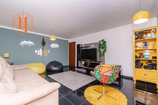 Imagem Apartamento para Venda em Curitiba, Água Verde, 3 dormitórios, 1 suíte, 2 banheiros, 1 vaga