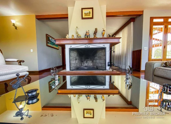 Imagem Casa à venda, 443 m² por R$ 4.000.000,00 - Comary - Teresópolis/RJ