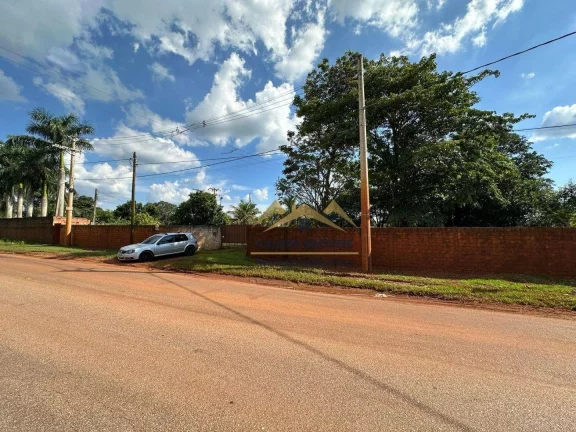 Imagem Chácara com 6 dormitórios à venda, 4607 m² por R$ 850.000,00 - Vale dos Lagos - Tatuí/SP