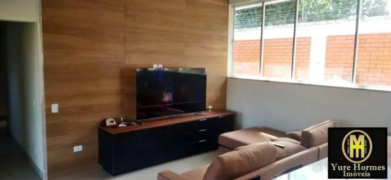 Imagem Casa de 3/4 Mobiliada Ótimo Padrão em condomínio Fechado