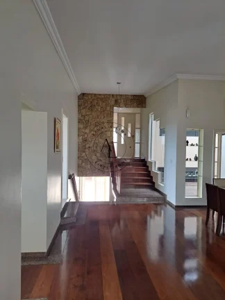 Imagem Casa em Bolsão de Segurança com 4 Quartos (3 Suítes) - Conforto e Tranquilidade!