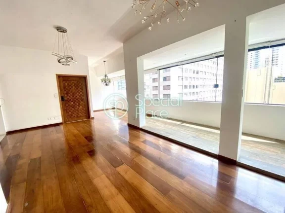 Cobertura reformada em Higienópolis. São 115m² de área privativa, 2 dormitórios ( 1 suíte) e 1...