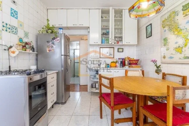 Imagem Apartamento de 155 m², com 3 dormitórios e ótima distribuição dos ambientes, 2 banheiros, sala ...