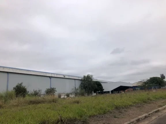 Imagem VENDA OU LOCAÇÃO DE COMPLEXO EMPRESARIAL NA VIA DUTRA - CAÇAPAVA