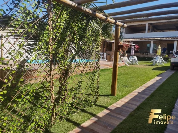 Imagem CASA NA PONTA DA FRUTA COM 5 QUARTOS / VILA VELHA - ES