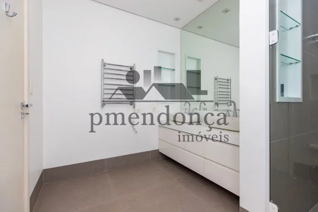 Imagem Apartamento cheio de estilo na Rua Oscar Freire, pronto para ser seu lar!!!!!