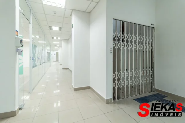 Imagem Excelente oportunidade: Galpão comercial à venda ou locação em São Paulo-SP, bairro Maranhão - 23 salas, 6 banheiros, 522,00 m² de área.