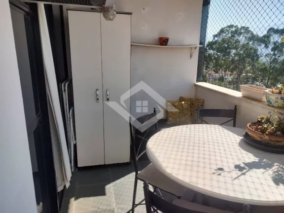 Imagem Apartamento de 2 Quartos para Venda no Recreio com 65 m²