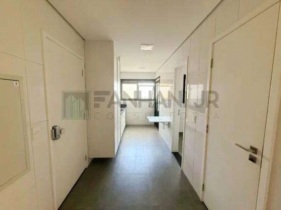 Imagem Imperdível: Apartamento à venda no Jardim Paulista, São Paulo-SP, com 3 suítes, 3 salas, 5 banheiros, 4 vagas e 226m² de área.