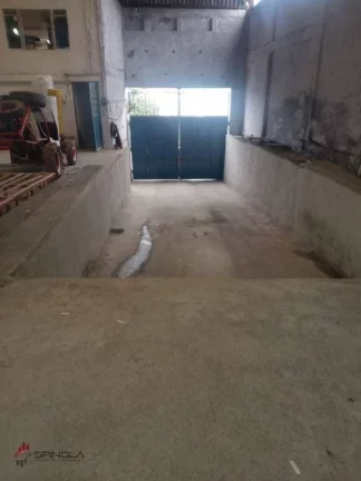 Imagem Galpão à venda, 685 m² por R$ 2.800.000,00 - Vila Togni - Poços de Caldas/MG