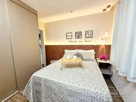 Imagem Apartamento à venda, 54 m² por R$ 283.000,00 - Cascata do Imbuí - Teresópolis/RJ