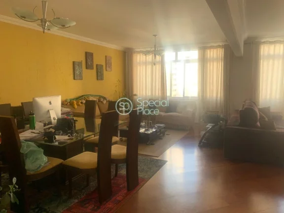 Imagem Excelente apartamento com 263m2 de área privativa, 4 dormitórios ( 3 suítes ) e 1 vaga na garagem...