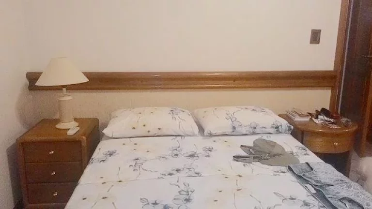 Imagem Praia de Pitangueiras, Alto Padrão, 2 Quadras da Praia, 2 Garagens, Local Nobre,130 Metros de Área Útil, Fino Acabamento!!!
