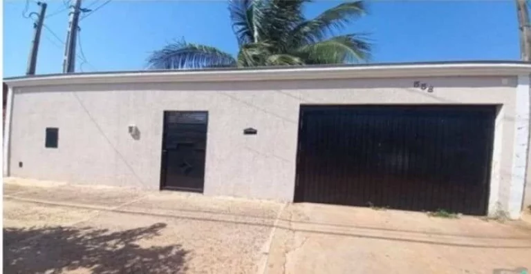 VENDE-SE ÓTIMA CASA 02 DORMITORIOS SENDO UMA SUITE ARAÇATUBA SP