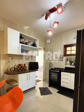 Imagem Casa à venda no Caminho do Sol, 3 quartos sendo 1 suíte, PETROLINA - PE