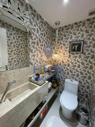 Imagem Apartamento com 3 dormitórios à venda sendo 3 suítes, 137.2 m² Centro - Bal. Camboriú/SC