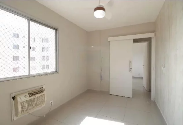 Imagem Apartamento para Venda, Freguesia, 3 dormitórios, 1 banheiro, 1 vaga