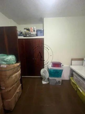 Imagem Casa Aconchegante com 3 Quartos, Edícula e Ótima Área Externa!