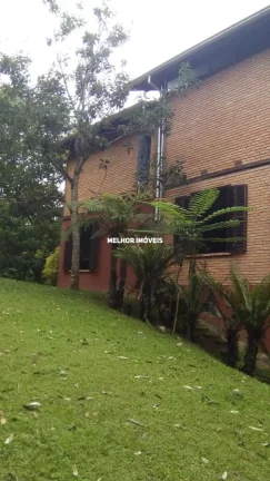 Imagem Casa á venda na Praia do Estaleiro em Balneário Camboriú