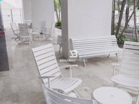 Imagem PITANGUEIRAS- UMA QUADRA DA PRAIA , LOCALZAÇÃO PRIVILEGIADA, GARAGEM.