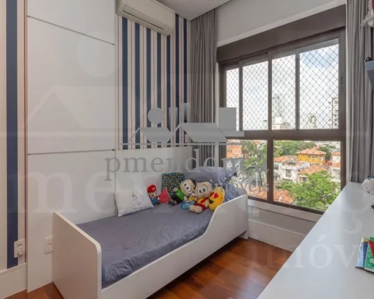 Imagem Apartamento Alto Padrão em Perdizes com 258m², 4 quartos e 4 vagas.