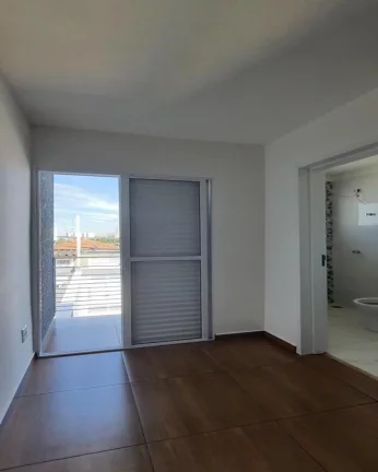 Imagem Sobrado novo à venda com 2 suítes e 2 vagas no Butantã.