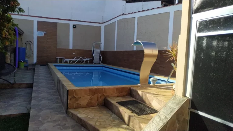 Imagem Sobrado com 3 dormitórios à venda, 365 m² por R$ 880.000,00 - Jardim Terras de São João - Jacareí/SP