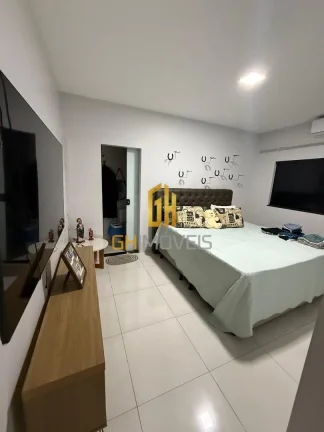 Imagem CA1646Linda casa com 3 quartos sendo 1 suíte localizada no Parque Real A casa possui - 3 quartos se...