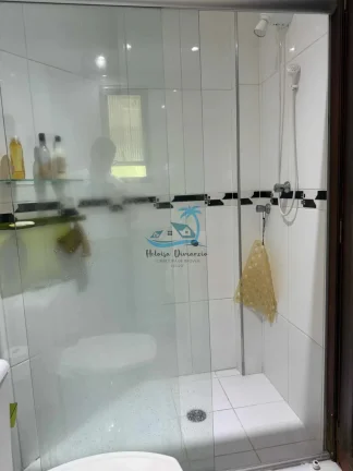 Imagem Apartamento com 3 dormitórios a venda a poucos metros do mar na praia da Toninhas em Ubatuba.
