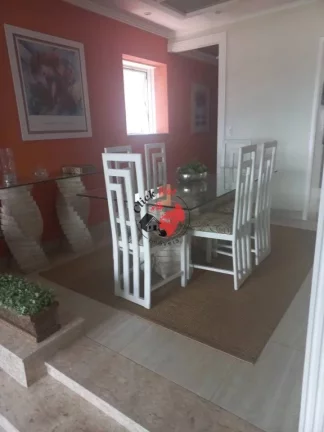 Imagem Amplo, bem localizado e com o espaço que sua família merece! Apartamento à venda em São Caetano