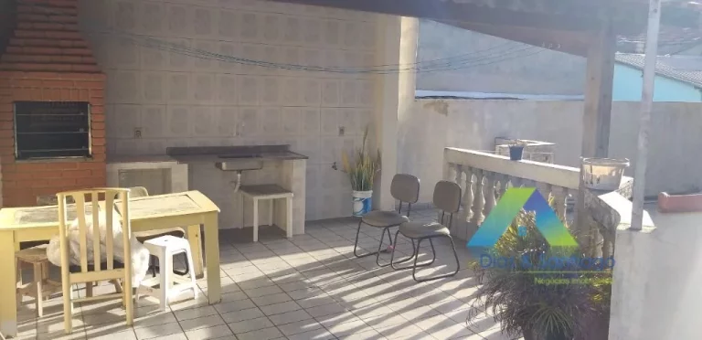 Imagem Santo André Sobrado 180M², 3 dormitórios, 2 vagas com ótima localização e valor !!!
