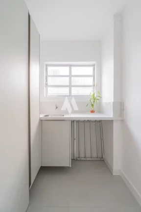 Imagem Apartamento á venda 02 dormitórios 1 suíte com vista para o mar em Santos/Sp