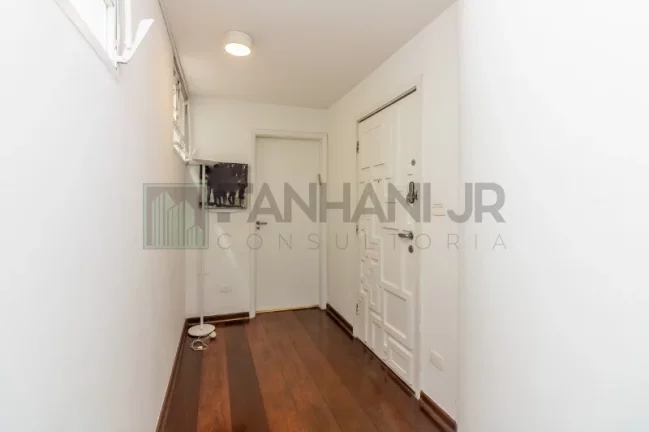 Imagem Luxuoso apartamento de 4 quartos e 3 suítes no Jardim Paulista, São Paulo - 260m², 3 salas, 2 vagas. Venha conhecer!