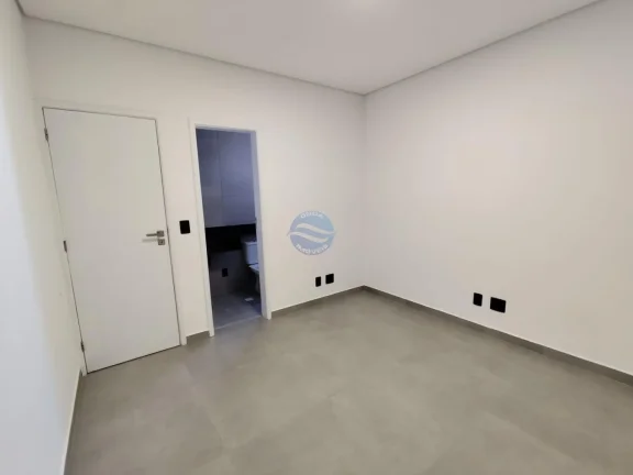 Imagem Casa sobreposta alta duplex a venda em Santos no Boqueirão