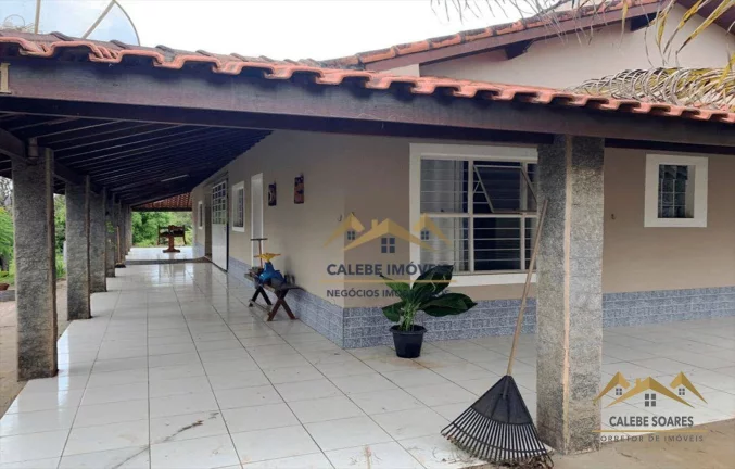 Imagem Chácara com 3 dormitórios à venda, 3000 m² por R$ 500.000,00 - Distrito do Porto - Capela do Alto/SP