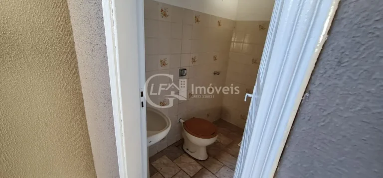 Imagem Casa de 4 quartos e 1 suíte à venda em Campo Grande-MS, Bairro Coophasul, com 250m² de área e 4 vagas de garagem