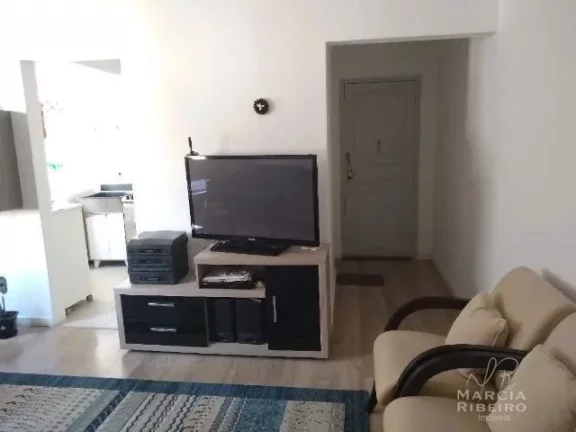 Imagem Apartamento 02 Dormitórios no Centro de Florianópolis