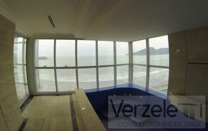 Imagem Frente ao Mar para Venda em Balneário Camboriú / SC no bairro Centro