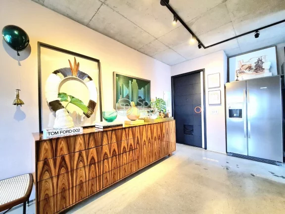 Imagem O apartamento, projetado pelo renomado arquiteto Marlon Gama, que já participou da Casa Cor São Pa...