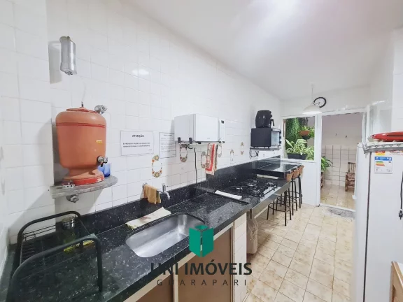 Imagem Apartamento de 02 quartos, primeiro andar, na quadra da praia a venda na Praia do Morro - Guarapari