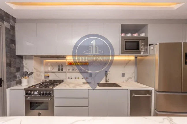 Imagem Luxuoso apartamento de 2 suítes na Vila Gumercindo, São Paulo-SP: 2 quartos, 2 salas, 3 banheiros, 2 vagas, 103m². Venha conferir!
